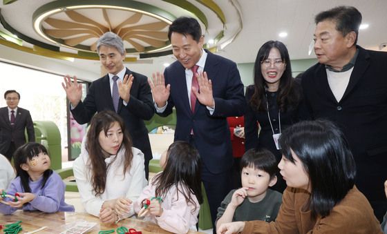 서울키즈플라자 찾은 오세훈 시장