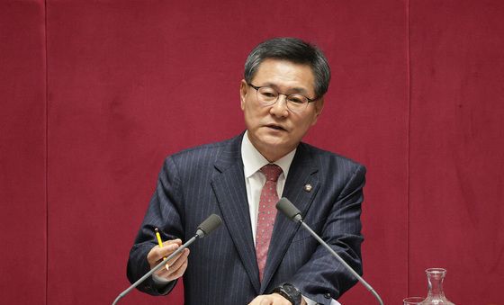 은행법 개정안 무제한 토론하는 이헌승