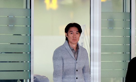 귀국하는 홍명보