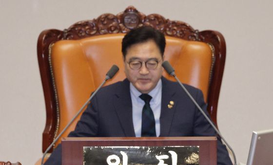 무제한 토론하는 서범수