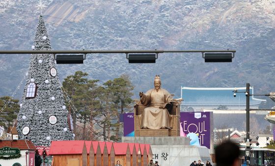 크리스마스 입주 앞둔 청와대