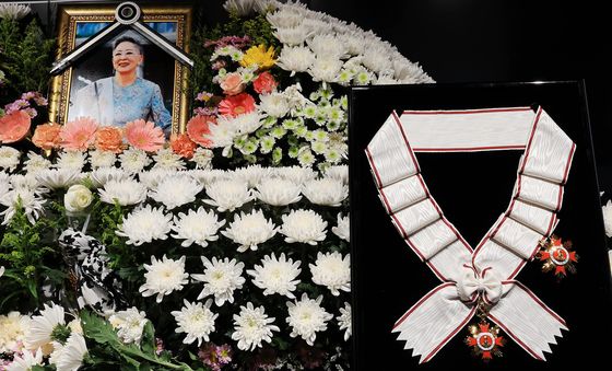 고 김지미 배우에게 금관문화훈장 추서