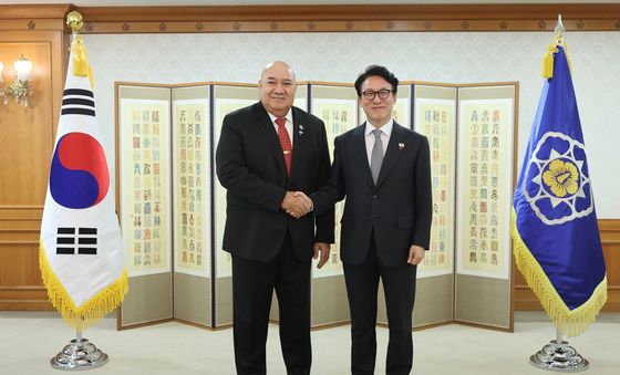 사이아 마우 피우칼라 WHO 서태평양지역사무처장 접견하는 김민석 총리