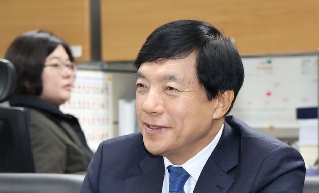 민주당 최고위원 출마 관련 간담회 연 이성윤 의원