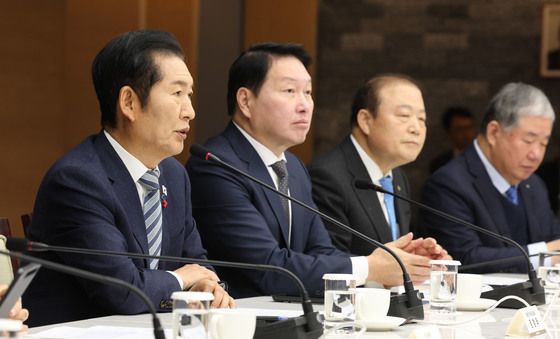 대한상의 찾은 정청래 대표