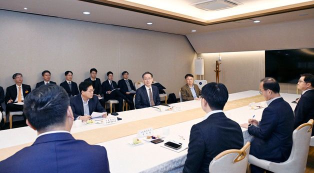 '주요 수출기업 간담회' 참석한 이형일 1차관
