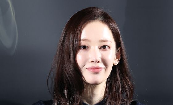 전종서, 아름다운 미소