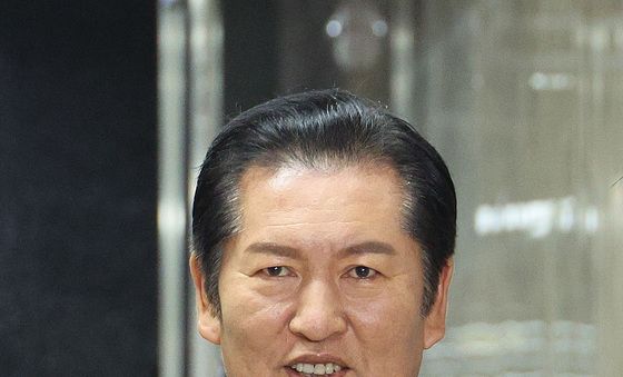 '내란전담재판부 논의' 비공개 의총 참석하는 정청래