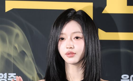 오마이걸 유아, 남다른 분위기