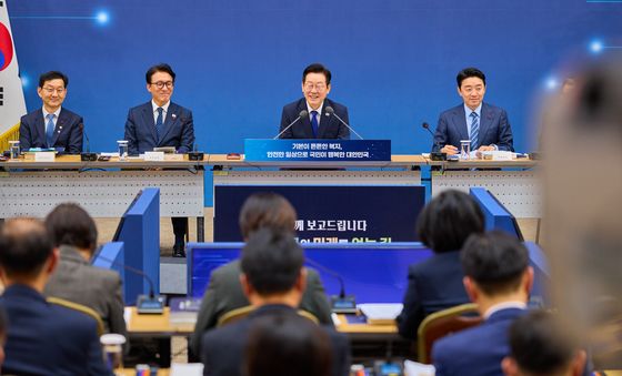 이재명 대통령, 보건복지부·질병관리청·식품의약품안전처 업무보고