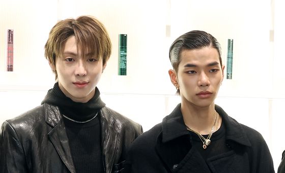 우찬·타잔, 훈내 진동