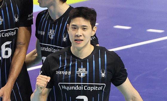 어깨 부상 털어내고 48일 만에 복귀한 황승빈