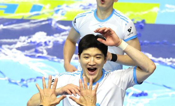 남자배구 선두 대한항공