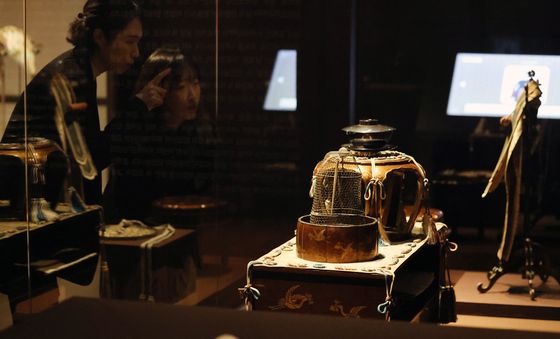 日 궁정문화, 국내 첫 소개