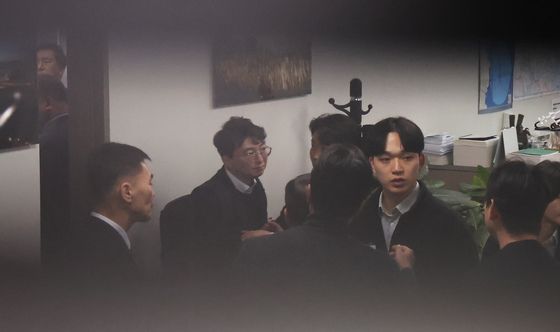 김기현 의원실 압수수색 돌입한 특검