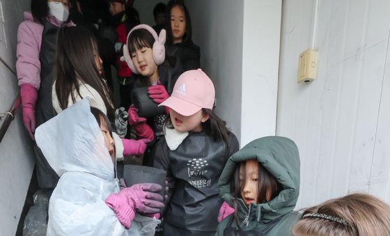 다같이 힘모아 연탄 나눔 봉사