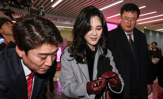 '코리아 그랜드 세일' 웰컴센터 체험하는 이부진 위원장