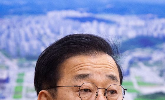 김윤덕 국토교통부 장관, 전세사기 유형 및 피해규모 등 국토위 보고