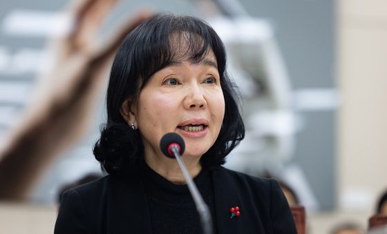 쿠팡 청문회 질의 답하는 송경희 개인정보보호위원장