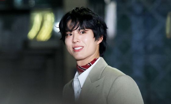 박보검, 청담동에서 화보를