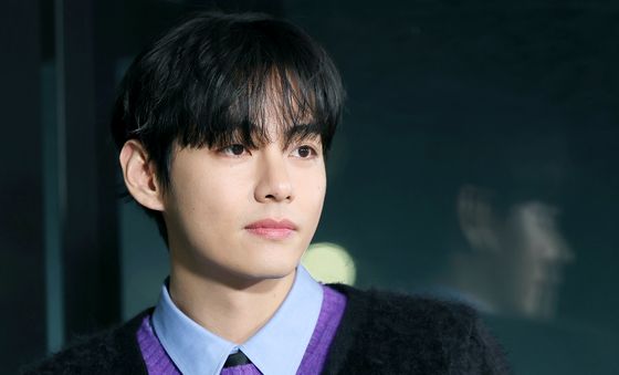 방탄소년단 뷔, 세계 1위 미남의 위엄