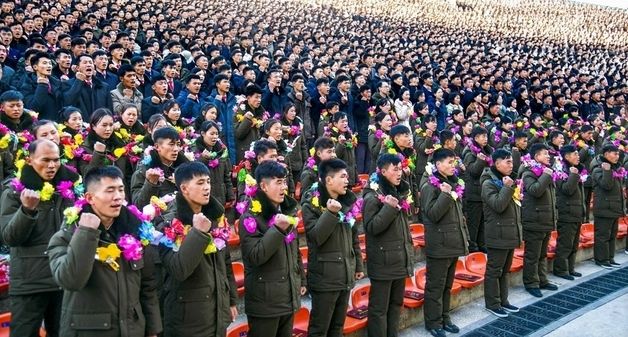 평양 청년 90명, 강동종합온실농장에 자원 진출