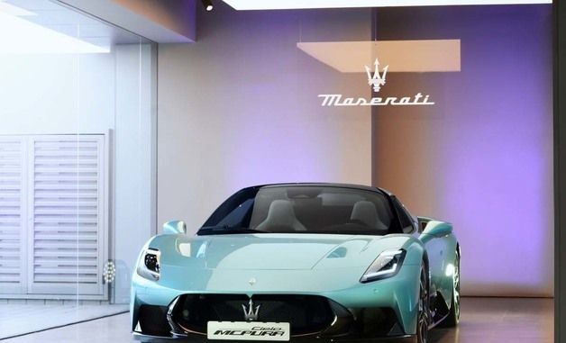 마세라티, 슈퍼 스포츠카 'MC푸라' 국내 첫 공개