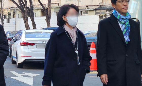 경찰, 통일교 정원주 전 비서실장 소환 조사