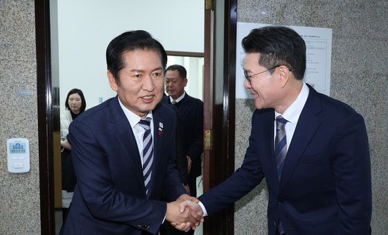 미소짓는 정청래·정원오