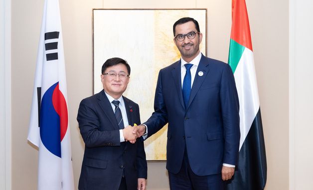 김성환 장관, UAE 산업첨단기술부 장관과 양자 회담
