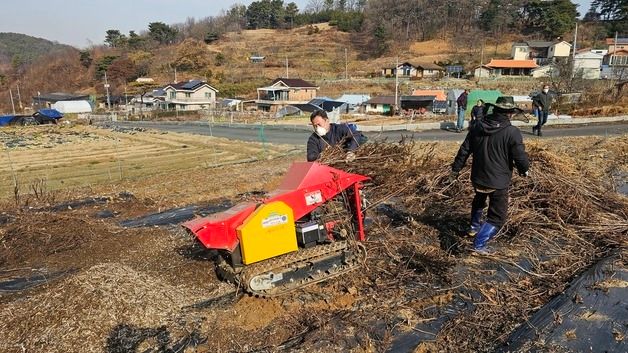 신탄진농협, 영농부산물 파쇄지원