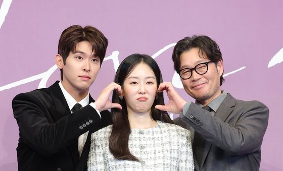 이시우·서현진·유재명, 사랑 가득한 가족