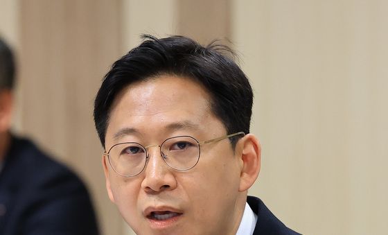 모두발언하는 배경훈 부총리