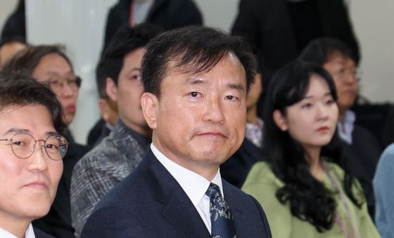 "할일 산적" 김종철 초대 방미통위 위원장 취임