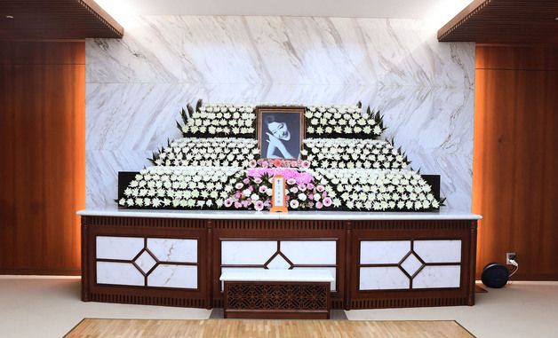 故 윤석화씨 빈소