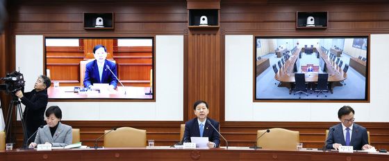 경제관계장관회의 주재하는 구윤철 부총리