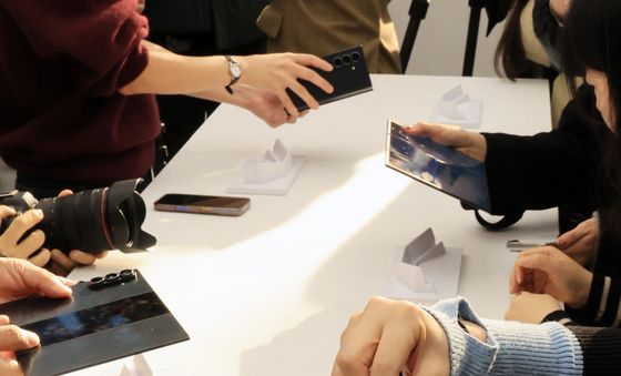 삼성전자 갤럭Z트라이폴드 12일 국내 출시