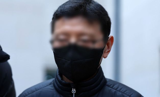 '좌초' 대형 여객선 선장 구속 갈림길