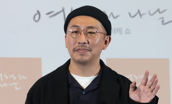 '여행과 나날' 미야케 쇼 감독