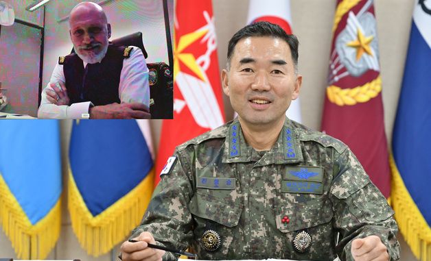 공조통화하는 진영승 합참의장