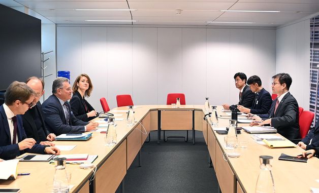 여한구 통상교섭본부장, EU 집행위원회 통상·경제안보 담당 집행위원 면담