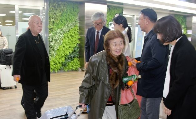 日후쿠오카에서 제주로…6년 만에 뜬 직항기