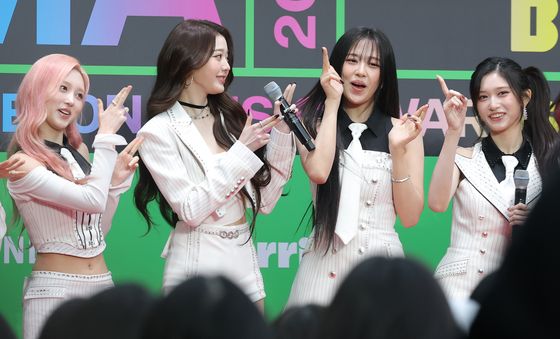 보기만 해도 미소짓게 만드는 아이브