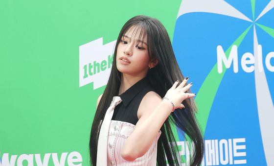 안유진, 샤랄라