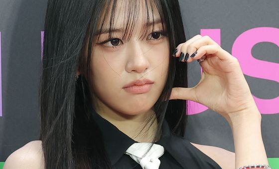 안유진, 오묘한 끌림