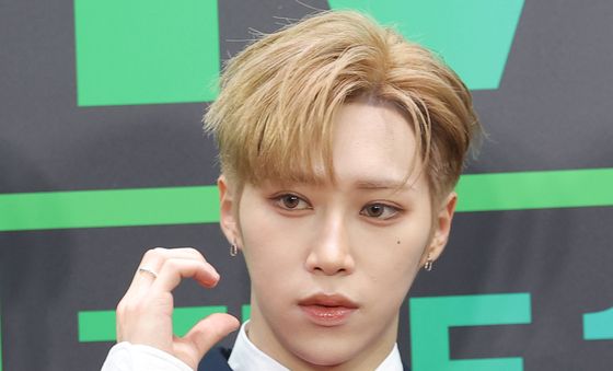 아르노, 알파드라이브원으로 멜론어워드 참석한 장지아하오