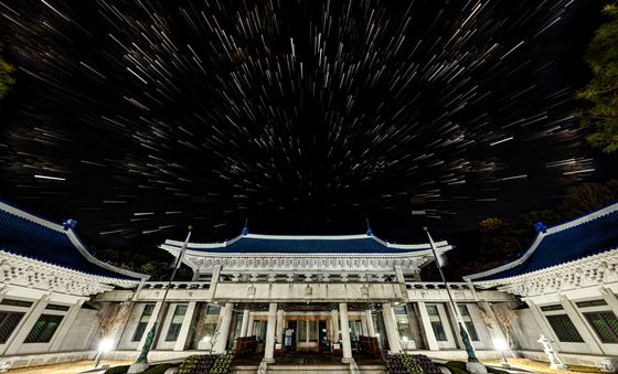 청와대의 귀환…국정 중심 다시 서다