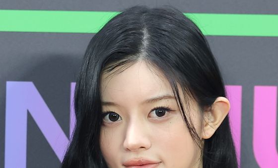 아일릿 민주, 하트 인형