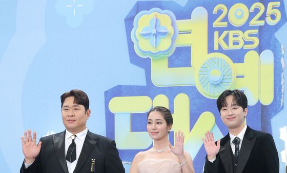 문세윤·이민정·이찬원, KBS 연예대상 MC