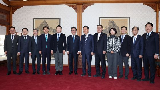 정부와 여당 고위직 모여 현안 논의